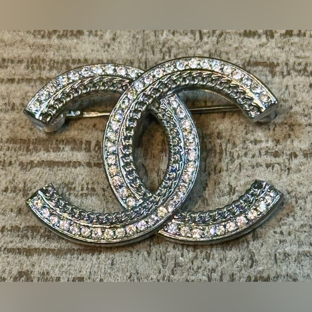 Chanel Crystal CC Logo Brooch Silver-tone Hardware 100% Authentic New in Box